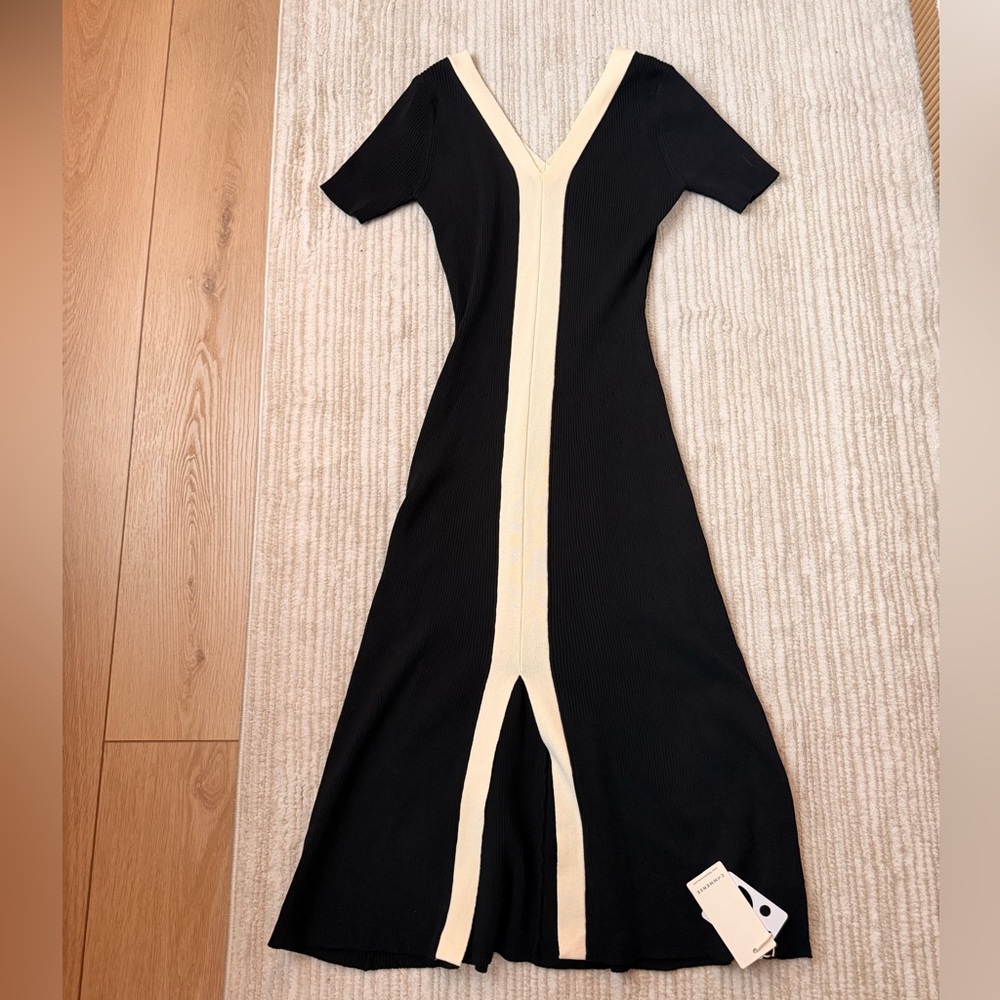 Black and Cream V-Neck Sweater Dress